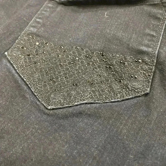 NYDJ BLACK JEANS WITH STRETCH. 12P - Picture 9 of 12